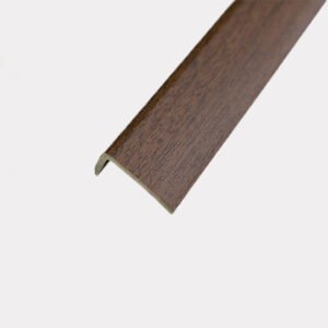 زاويه PVC